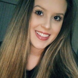 Meet your Posher, Candice